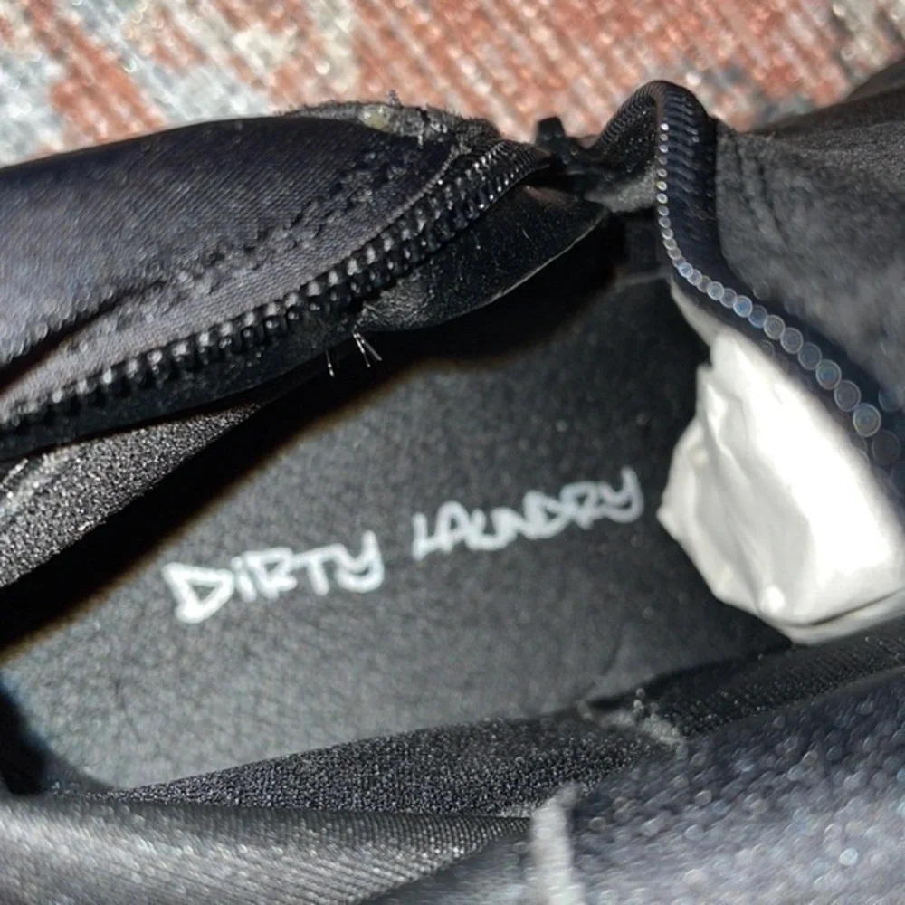 DIRTY LAUNDRY Black Mabelline Lug Sole Boots